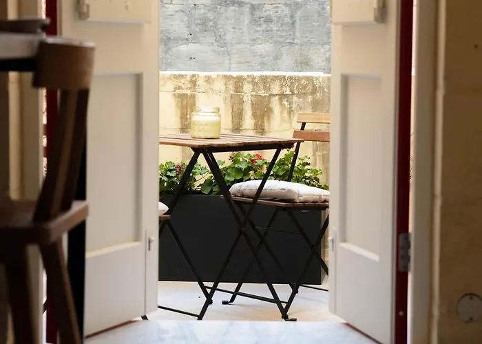 Number 14 Kwatera prywatna